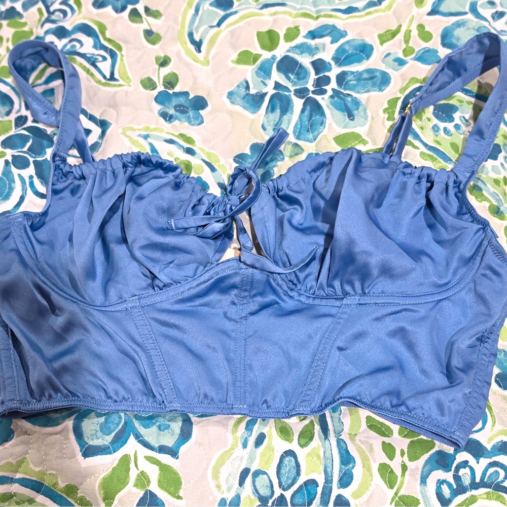 Victoria's Secret Bralette New With Tags Medium